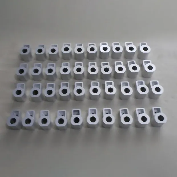 Mirror-Polished-Stainless-Steel-Connector-for-Compact-Mechanical-Systems