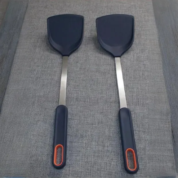 Silicone-Spatula-—-Material-Process-Overview